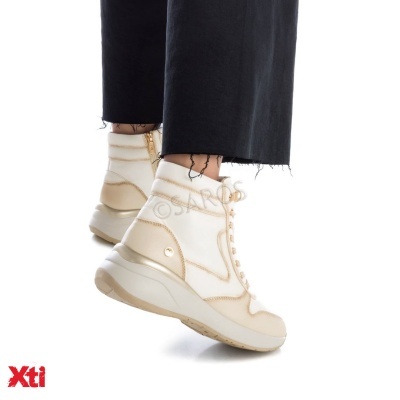 Sapatilhas desportivas Xti cano alto creme e bege com sola robusta