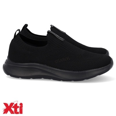 Sapatilhas negras slip-on em malha com sola preta e logótipo Xti