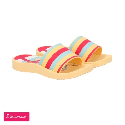 Chinelos Ipanema amarelos com tiras coloridas