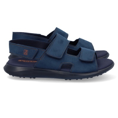 Sandálias azuis com tiras de velcro e sola preta