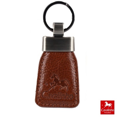 porta-chaves em couro castanho com anel metalizado e gravação de cavalo e texto Cavalinho