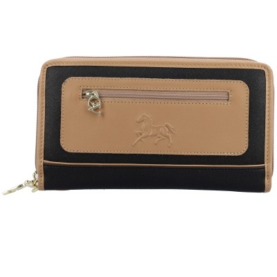 Carteira preta e castanha com fecho, pendente metálico e cavalo em relevo