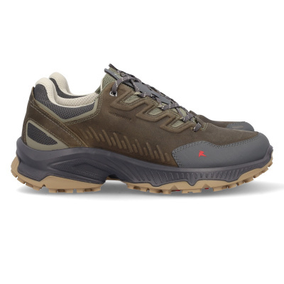 Sapatos desportivos impermeáveis castanhos com sola bege e detalhes cinzentos.