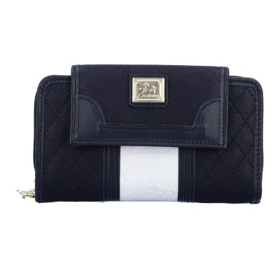 Carteira Cavalinho azul escuro e branca com padrão matelassê e logótipo metálico