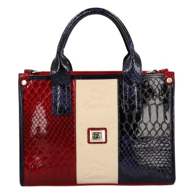 Mala de mão em couro com padrão de pele de cobra em vermelho, creme e azul escuro com placa metálica frontal.