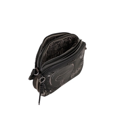 Bolsa pequena preta com estampados e fechos