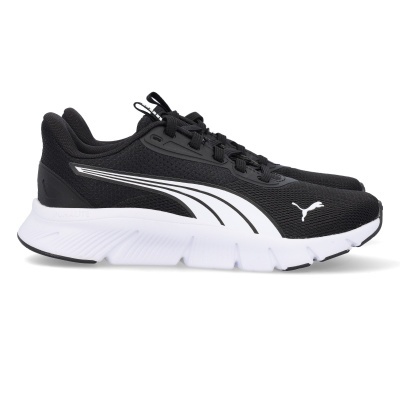 Ténis desportivos pretos com sola branca e riscas laterais brancas com logo PUMA