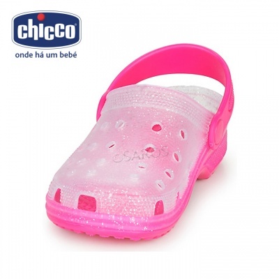 Sabot infantil transparente com glitter e sola cor-de-rosa vibrante