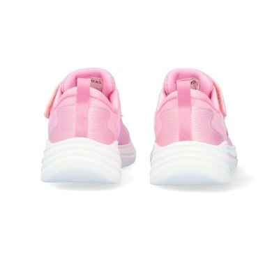 Ténis infantis cor-de-rosa com sola branca vistos de trás