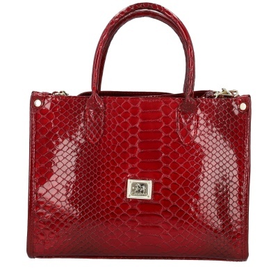Mala de mão vermelha com padrão de pele de serpente e detalhe metálico