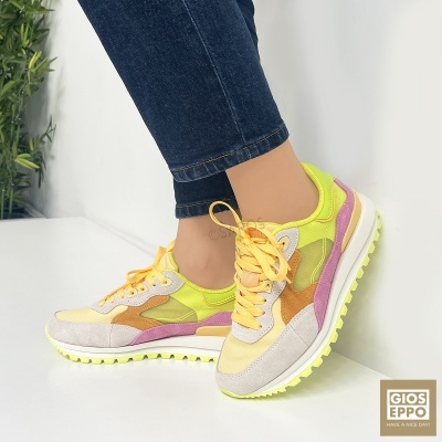 Ténis femininos coloridos Gioseppo com sola amarela e atacadores amarelos