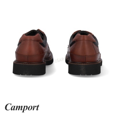 Sapatos formais em couro castanho com detalhes pretos vistos de trás