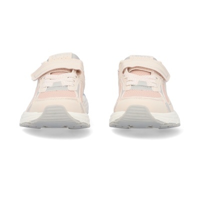 Par de sapatilhas infantis Levis rosa claro com velcro e atacadores.