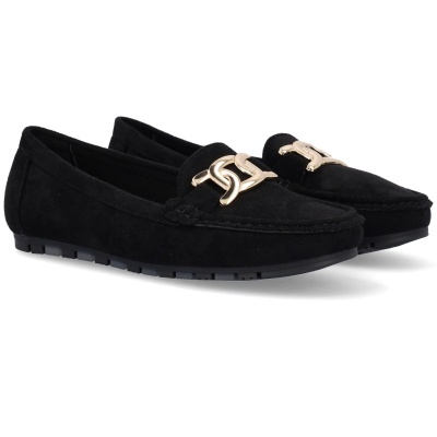 Mocassins pretos em camurça com detalhe metálico dourado