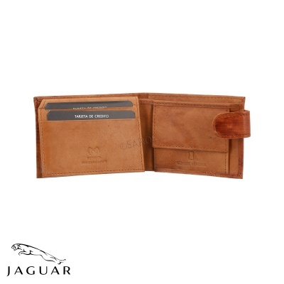 Carteira em pele castanha clara com porta-moedas e compartimentos para cartões