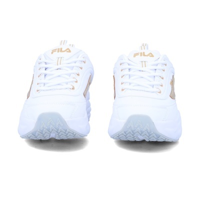 Par de sapatilhas brancas FILA com detalhes dourados e sola cinza clara