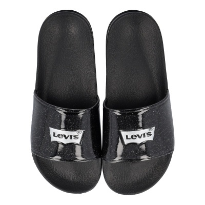 Chinelos Levis pretos com logo