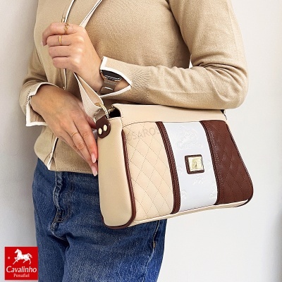 Mala de senhora Cavalinho em castanho, beige e branco com textura acolchoada