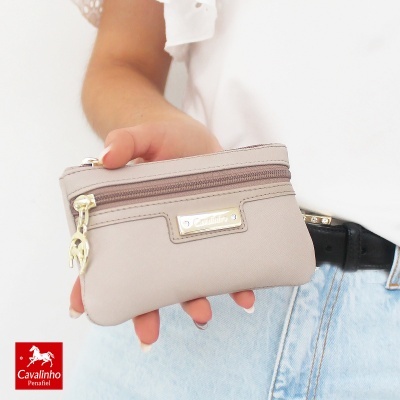 Carteira bege Cavalinho com fecho de correr