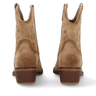 Botas de camurça castanhas com salto de madeira