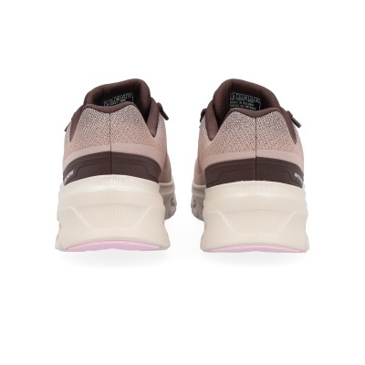 Ténis Skechers bege e castanho vistos por trás
