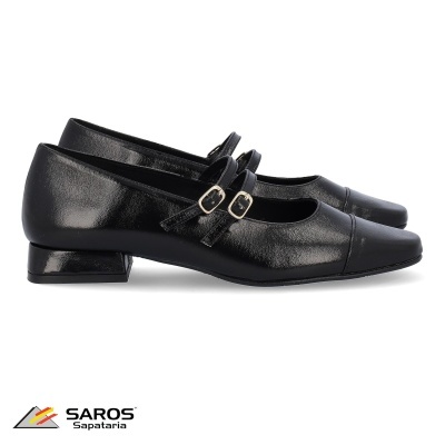 Sapatos femininos pretos com tiras e salto baixo