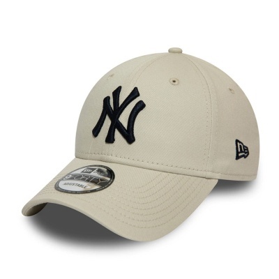 Boné bege com logo NY em preto bordado e etiqueta 9FORTY ADJUSTABLE