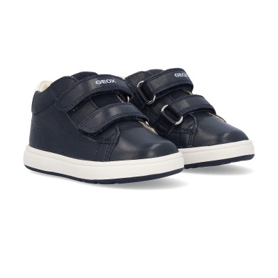 Ténis infantis pretos com sola branca e fechos de velcro