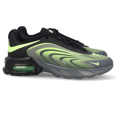 Ténis Nike verde fluorescente e preto com padrão ondulado e sola preta