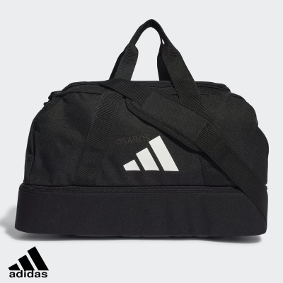 Mala desportiva preta Adidas com logo branco e alças pretas