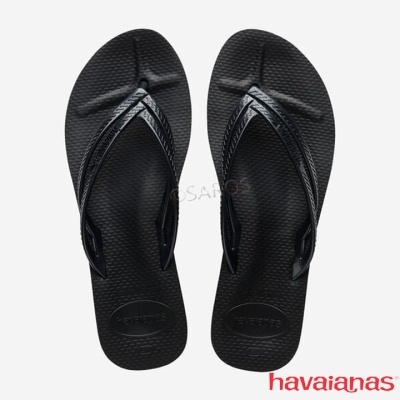 Sandálias Havaianas pretas com tiras em 