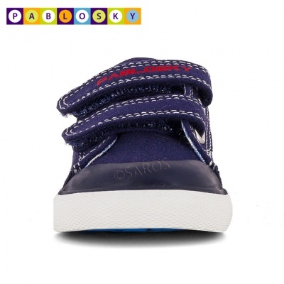 ténis de criança azul com fechos em velcro e sola branca