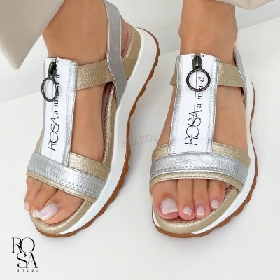Sandálias femininas prateadas e bege com zíper frontal