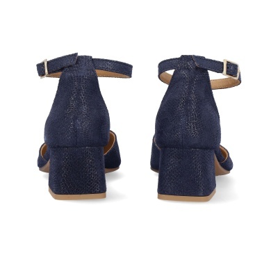 Sandálias azul escuro com salto quadrado médio e fivela no tornozelo