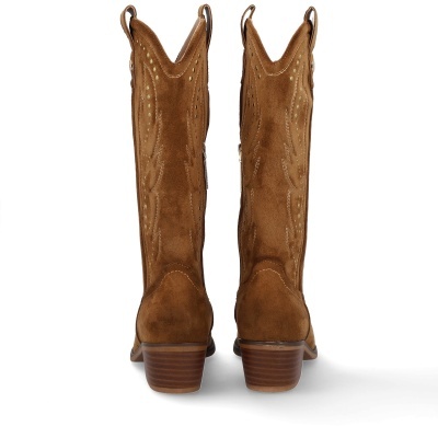Botas castanhas de estilo western em camurça com saltos de madeira vista traseira