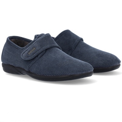Chinelos de tecido azul canelado com fecho em velcro e sola preta