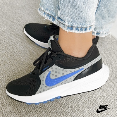 Ténis desportivos Nike preto, cinzento e azul com sola branca