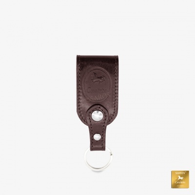 Chaveiro em couro castanho com argola metálica