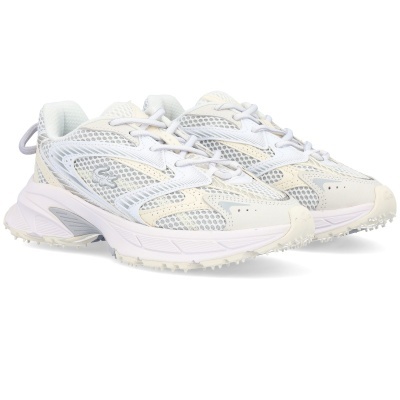 sapatilhas desportivas brancas e cinza com sola espessa