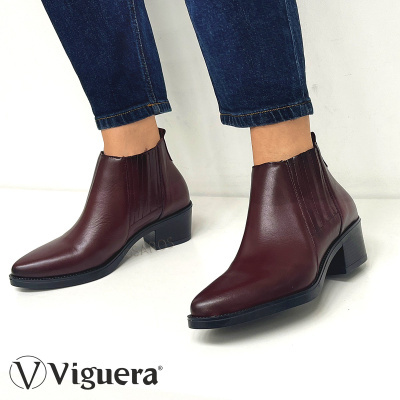 Botins de senhora castanho-escuro em pele com salto médio largo