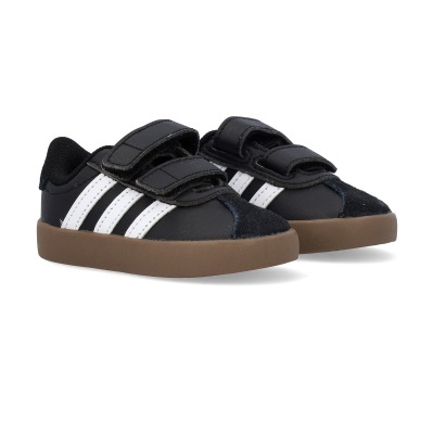 Sapatilhas infantis pretas com riscas brancas e sola castanha