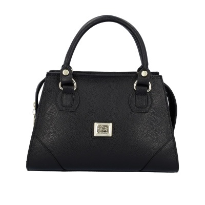 Mala de mão preta em pele com textura granulada e detalhes metálicos prateados