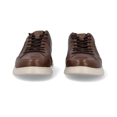 Sapatilhas desportivas castanhas com solas brancas vista frontal