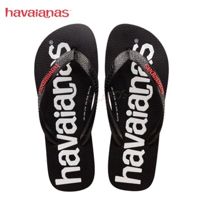 Chinelos Havaianas pretos com logo branco e vermelho nas tiras e sola