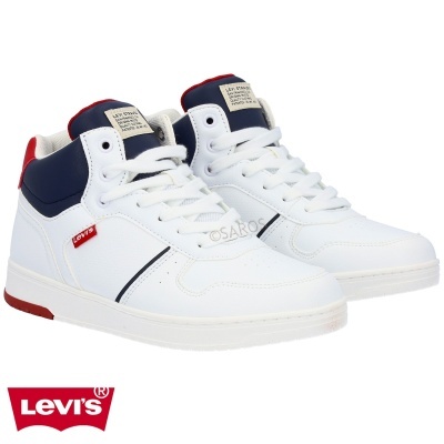 Ténis Levi's brancos com detalhes em azul escuro e vermelho em fundo branco