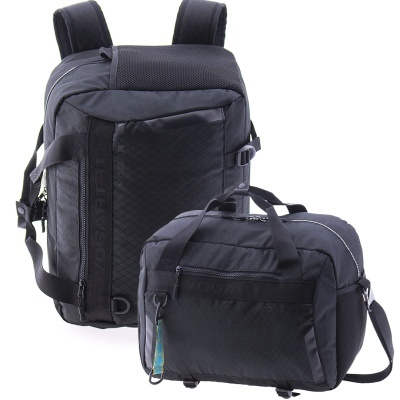 Mochila e mala de viagem pretas com zíper e alças acolchoadas