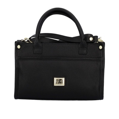 Mala de mão preta com placa metálica dourada e alça ajustável