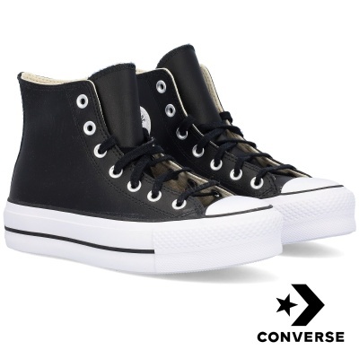 Ténis Converse pretos de cano alto com sola branca e logótipo