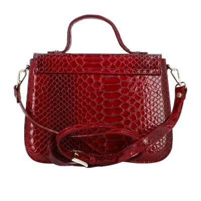 Mala de mão vermelha com padrão cobra e alça ajustável