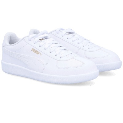 Sapatilhas brancas Puma com logo dourado e sola branca